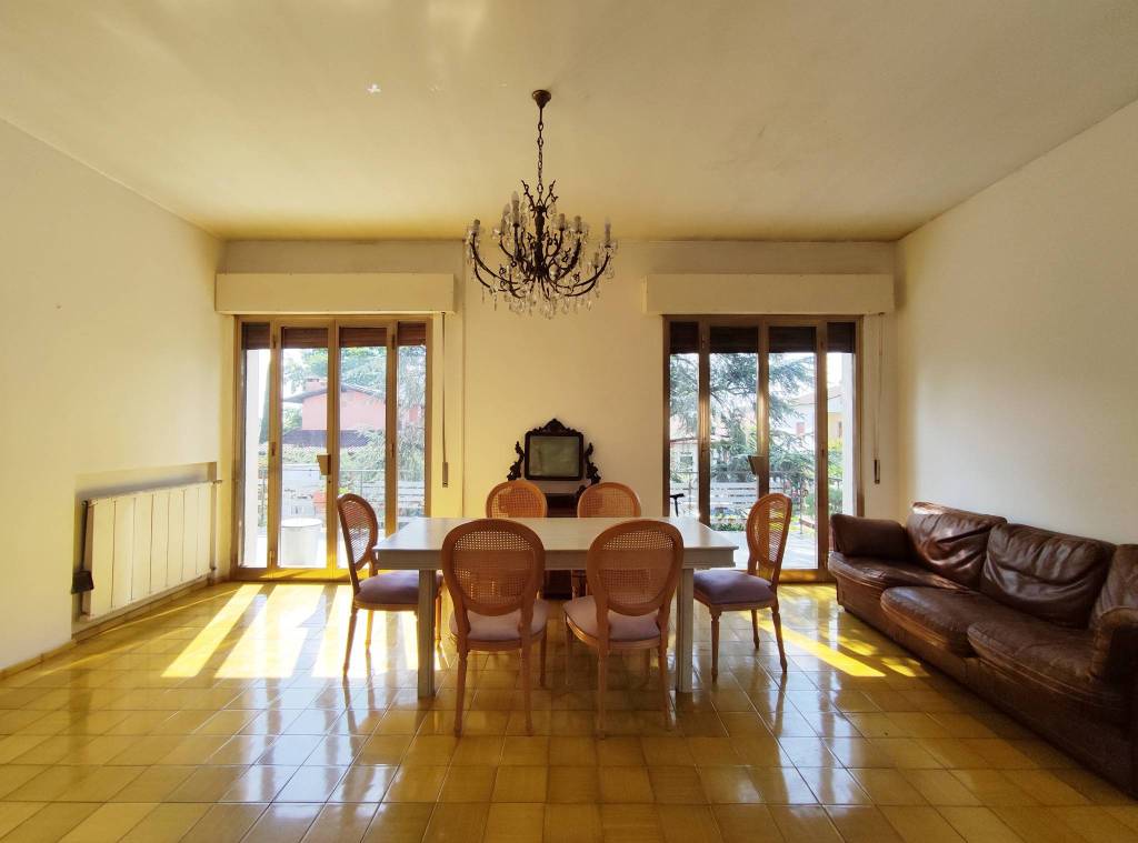 casa indipendente in vendita ad Altopascio
