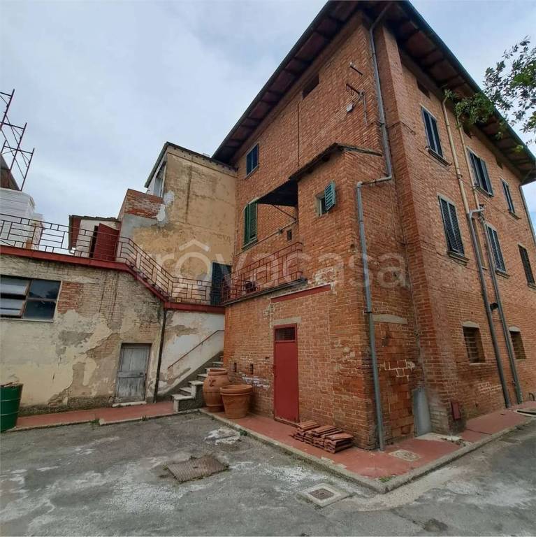 immagine annuncio 11 di 12