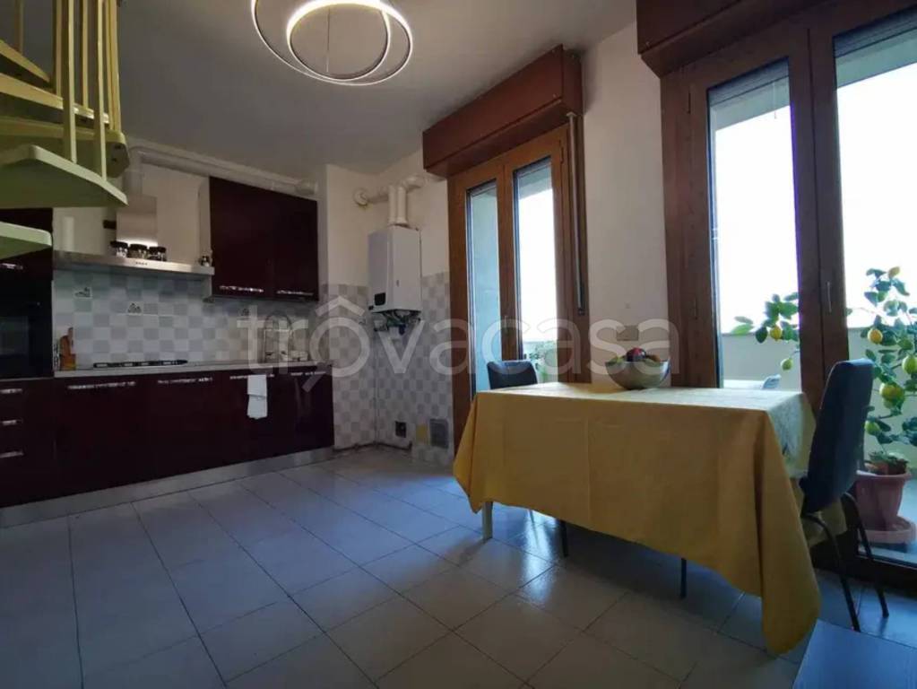 immagine annuncio 8 di 12