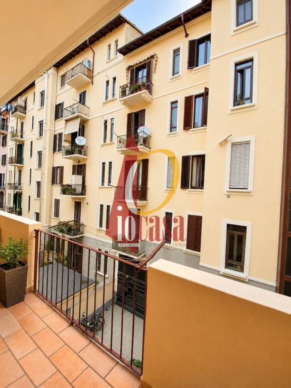 immagine annuncio 11 di 12