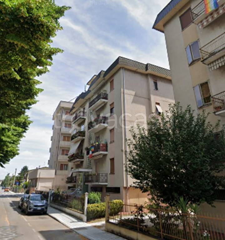immagine annuncio 1 di 13