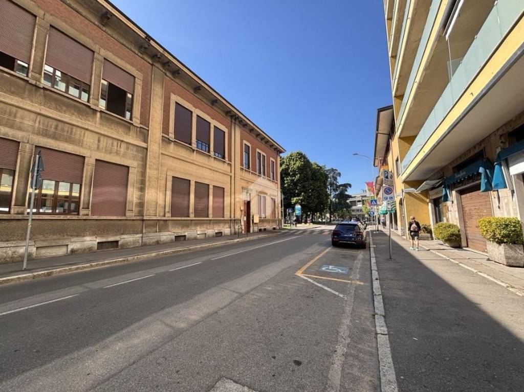 immagine annuncio 1 di 12