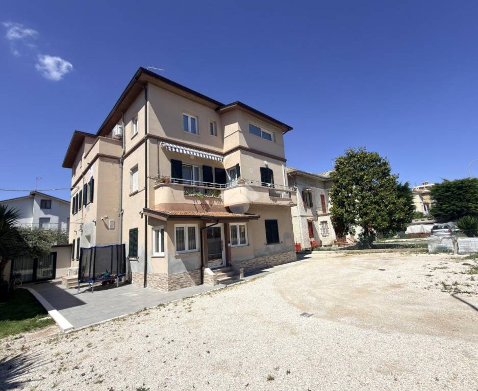 immagine annuncio 11 di 13