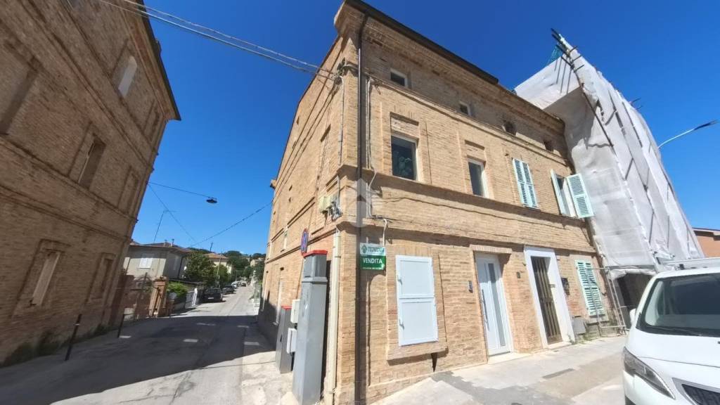 immagine annuncio 10 di 11