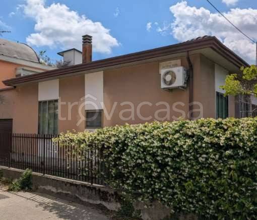appartamento in vendita a Padova in zona Arcella