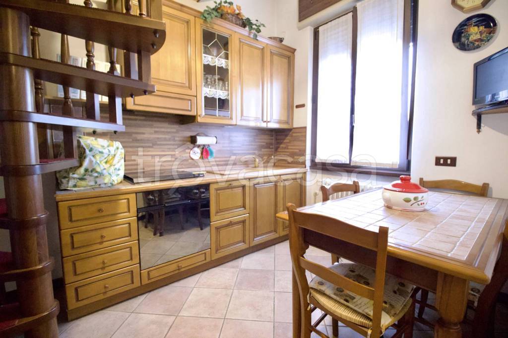 immagine annuncio 1 di 14