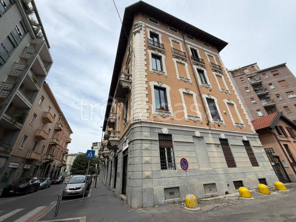 immagine annuncio 11 di 12