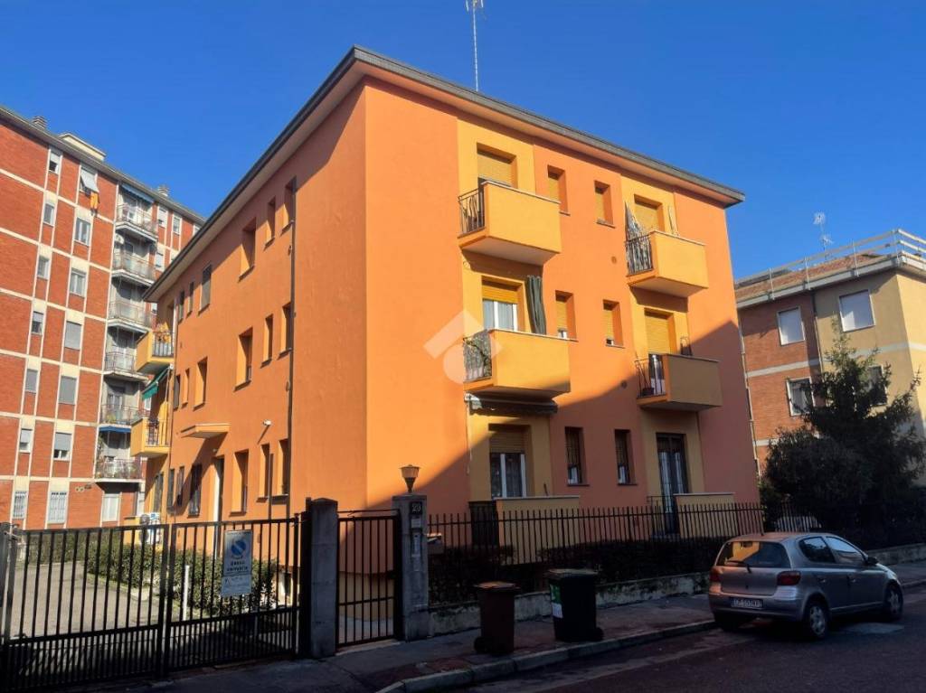 immagine annuncio 1 di 15