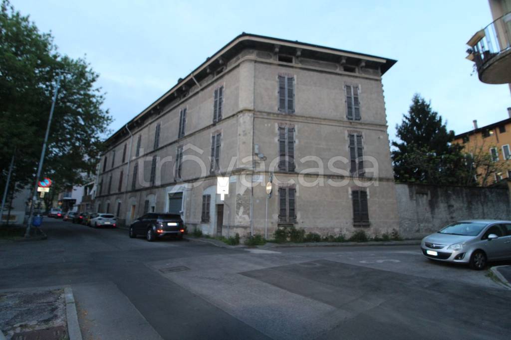 immagine annuncio 2 di 4