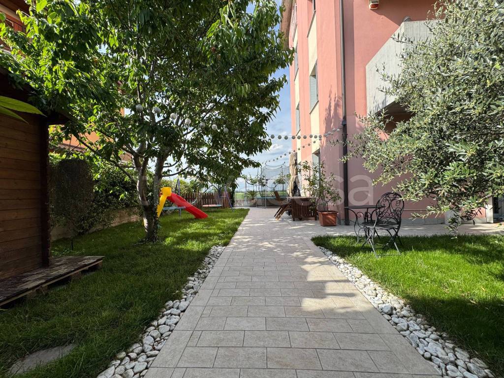 immagine annuncio 2 di 15