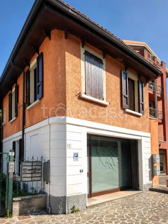 immagine annuncio 2 di 12