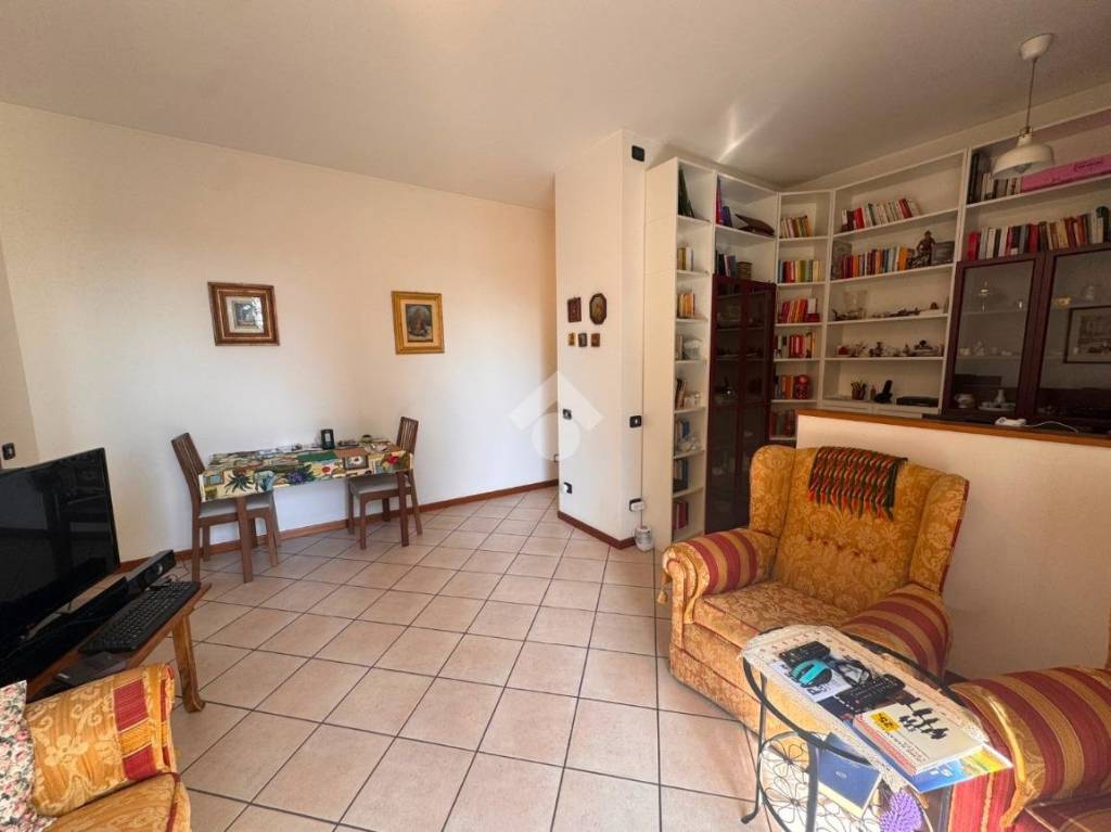 immagine annuncio 1 di 12