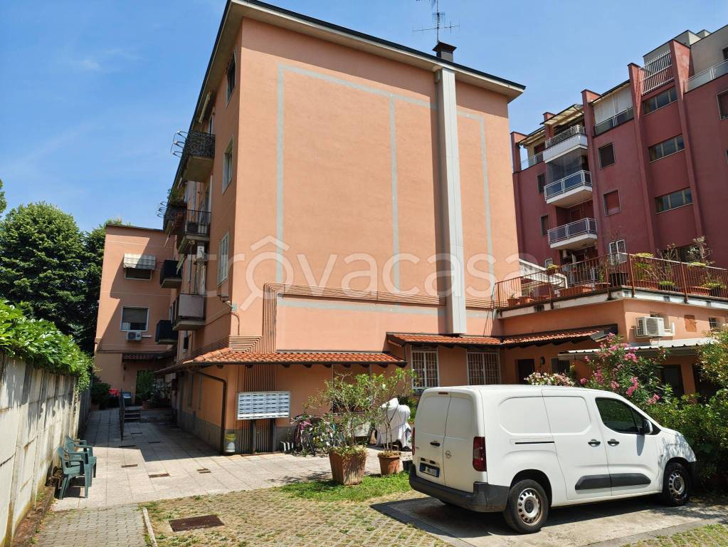immagine annuncio 1 di 12