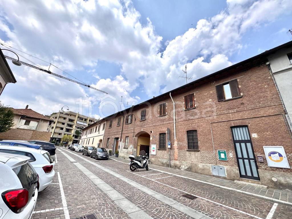 immagine annuncio 1 di 14