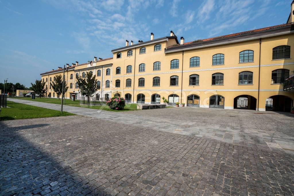 immagine annuncio 1 di 15