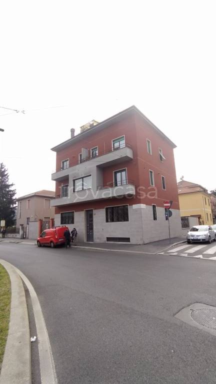 immagine annuncio 1 di 14