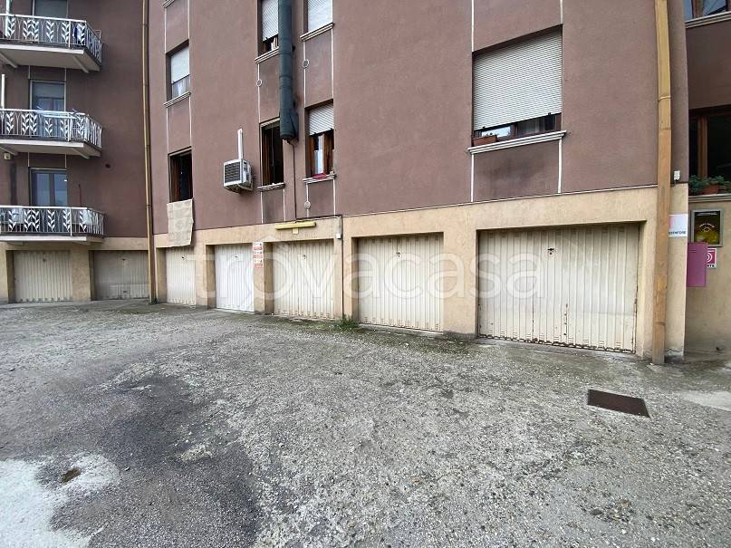 immagine annuncio 4 di 8
