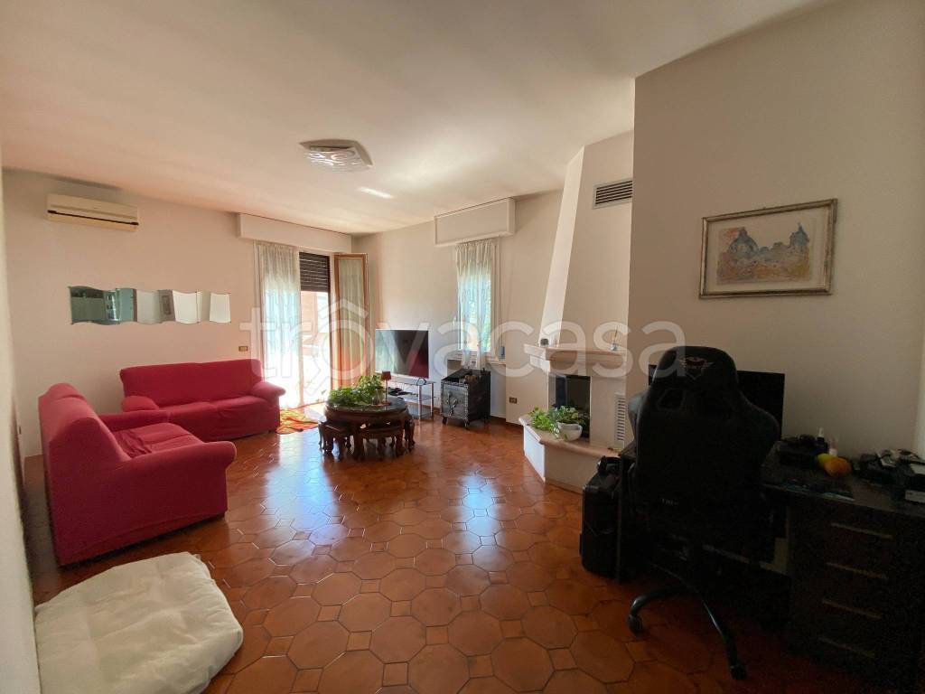 immagine annuncio 1 di 9