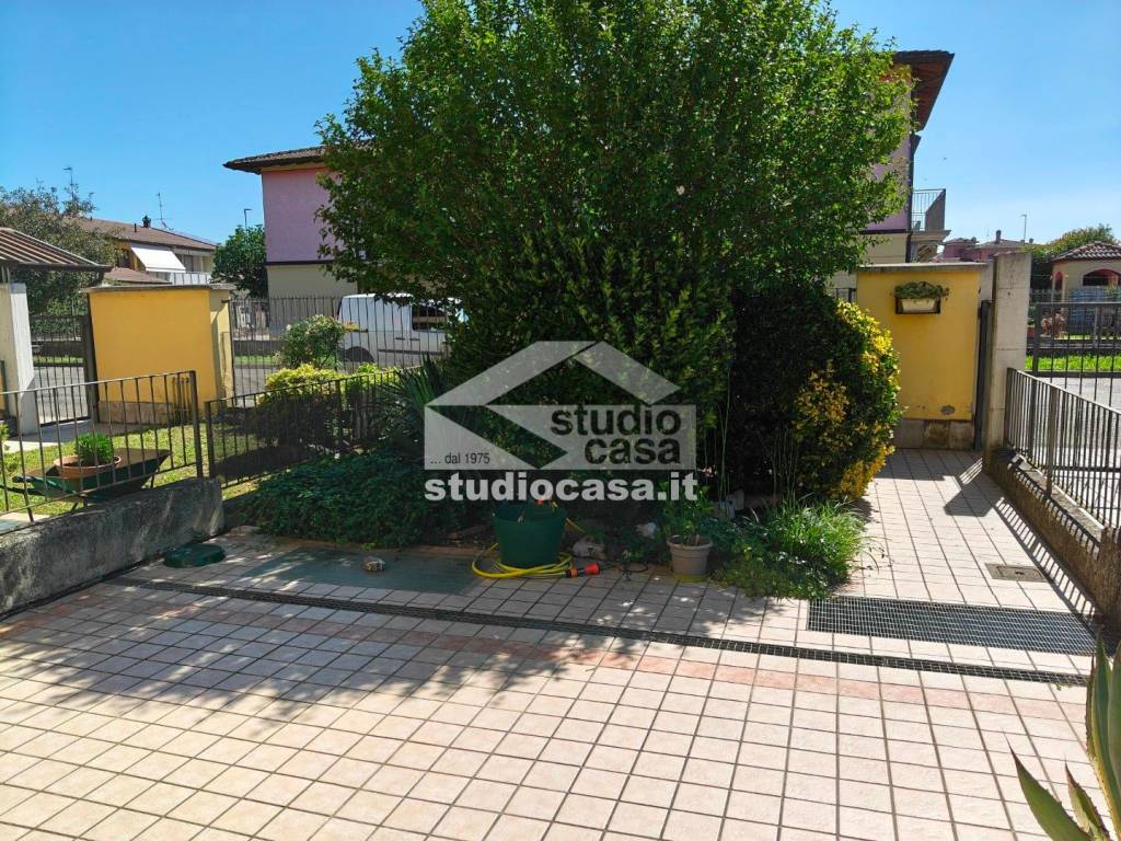 immagine annuncio 1 di 15