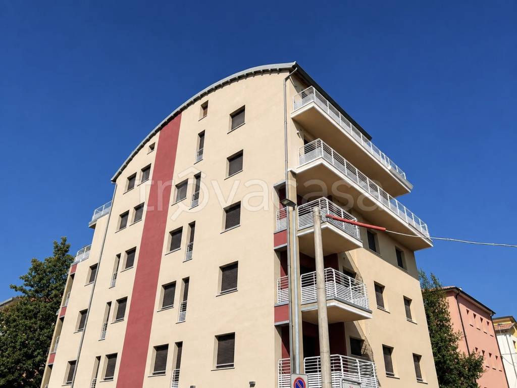 immagine annuncio 13 di 14