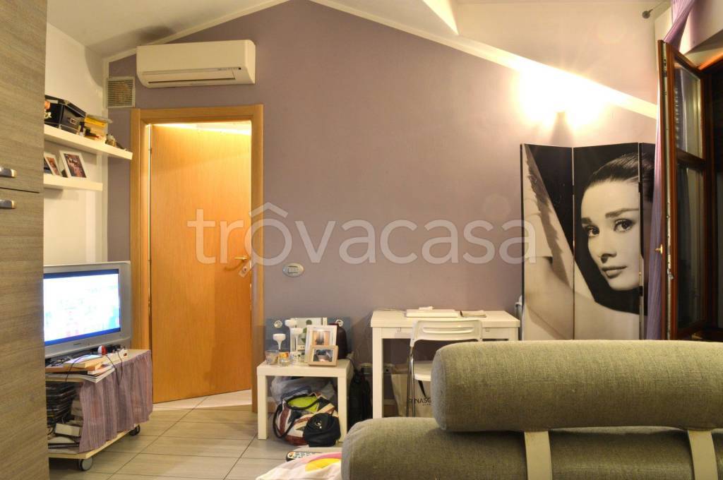 immagine annuncio 1 di 9