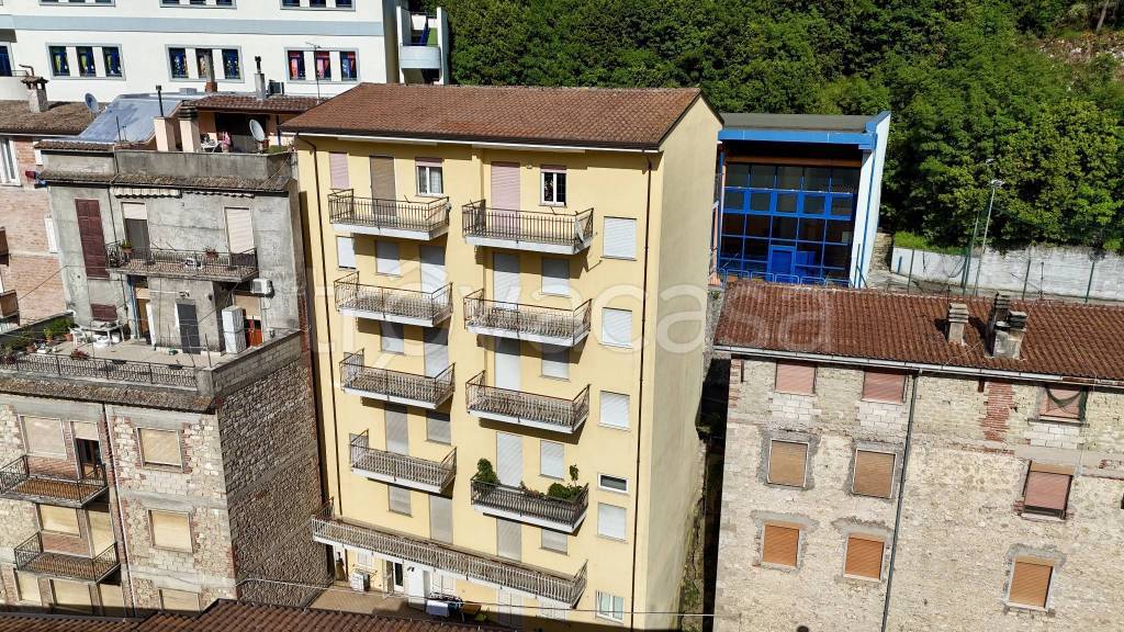 immagine annuncio 2 di 13