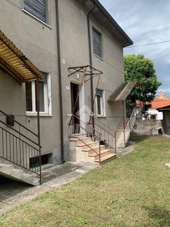 immagine annuncio 1 di 8