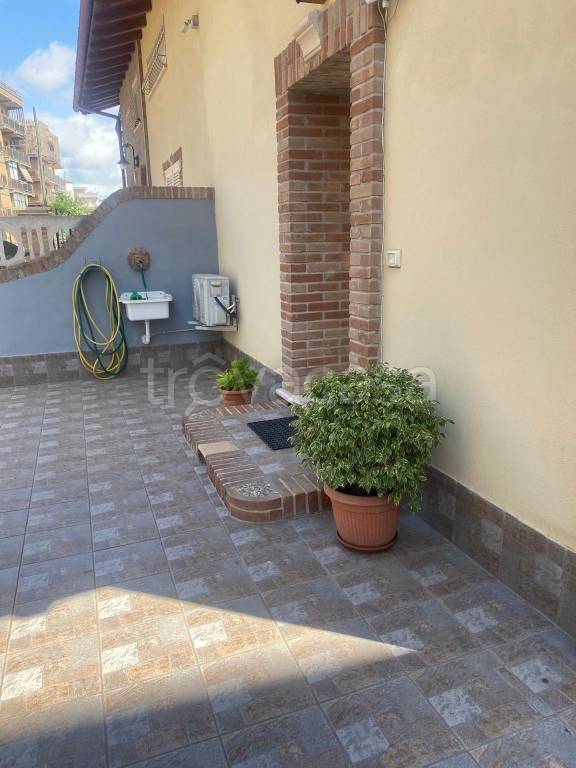 immagine annuncio 2 di 12