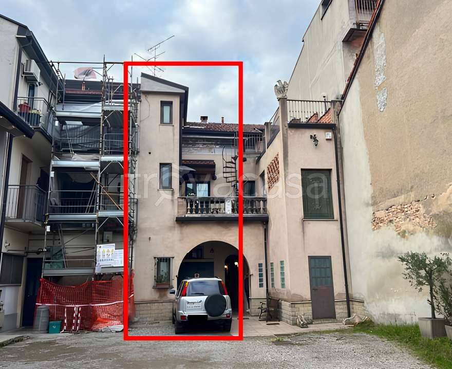 immagine annuncio 1 di 12