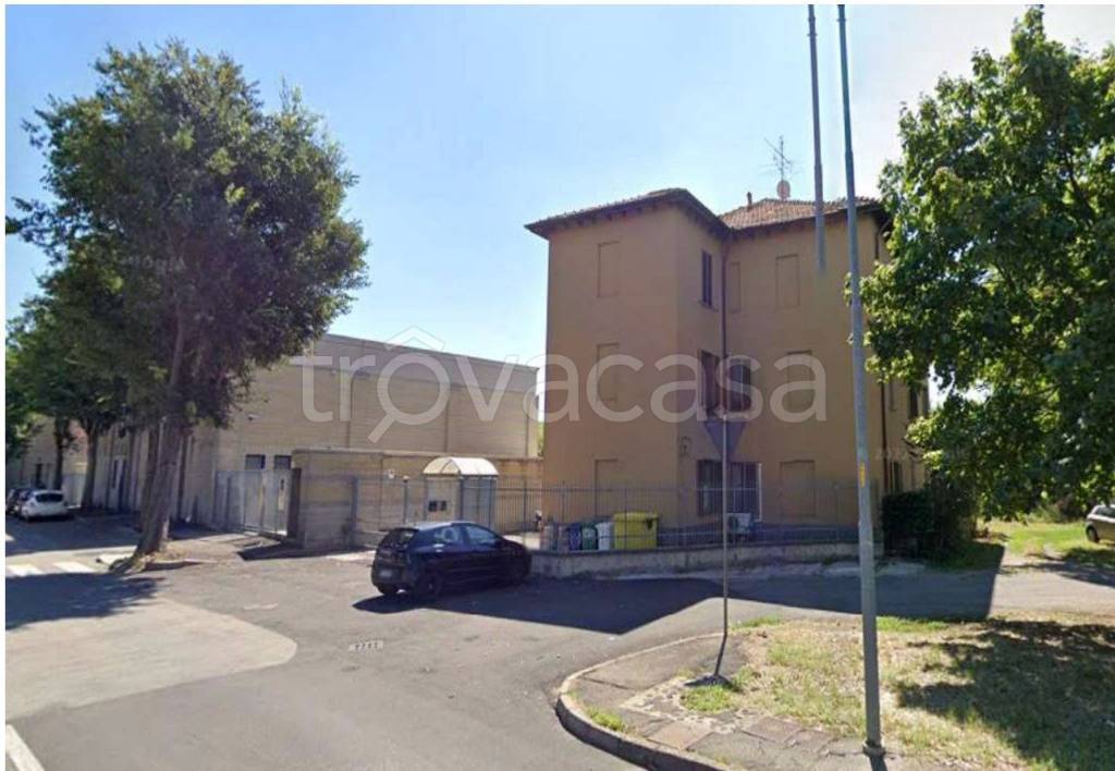immagine annuncio 1 di 8