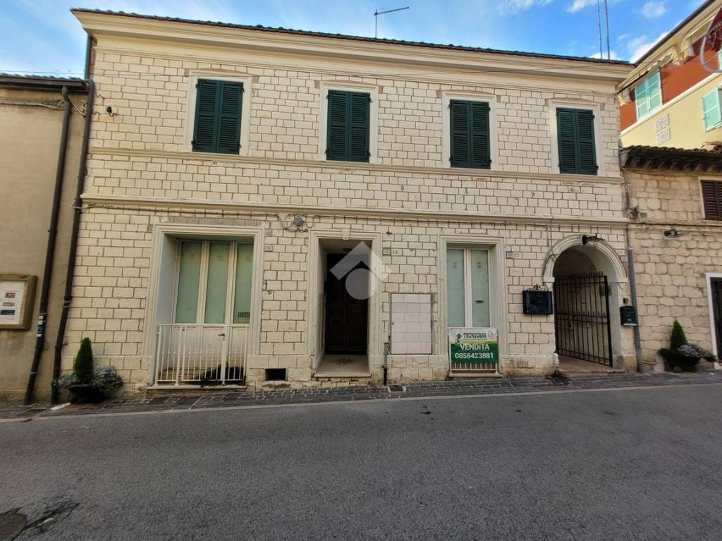 immagine annuncio 11 di 12