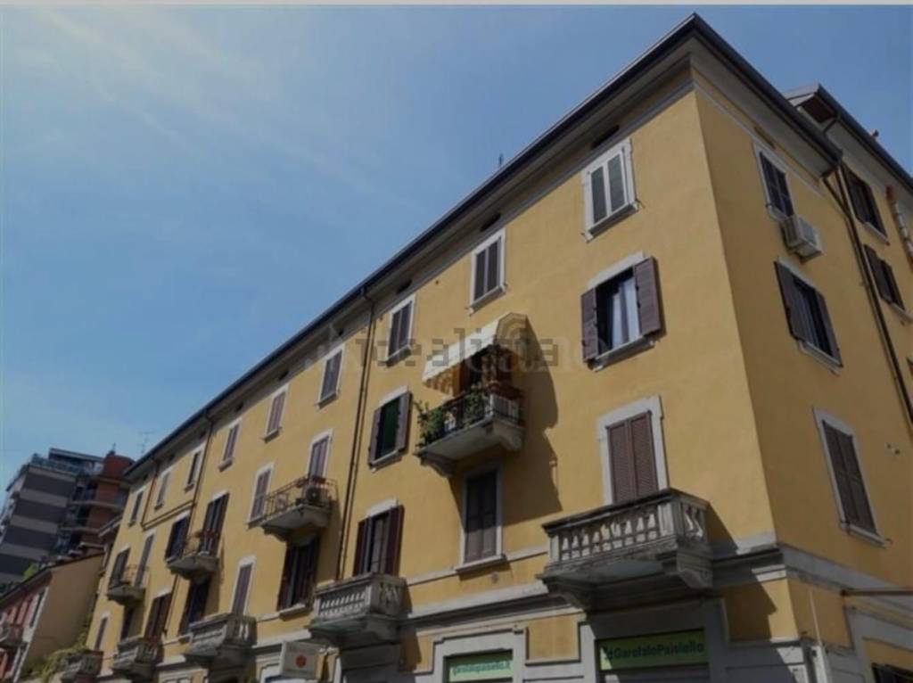immagine annuncio 1 di 15