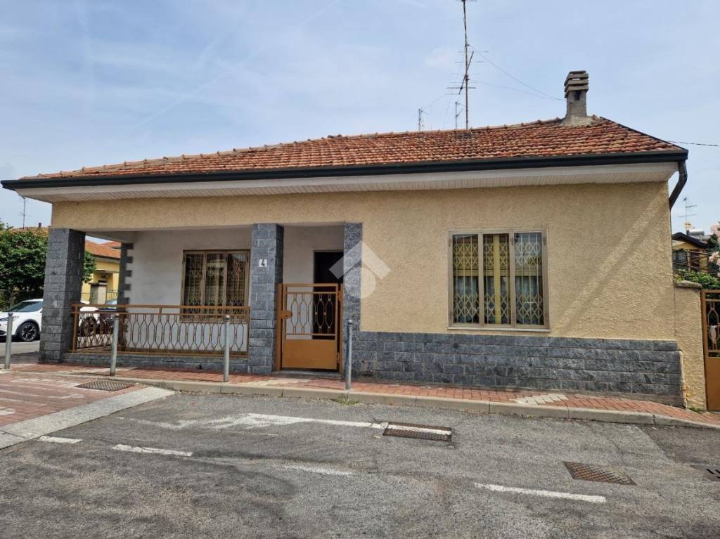 immagine annuncio 1 di 15