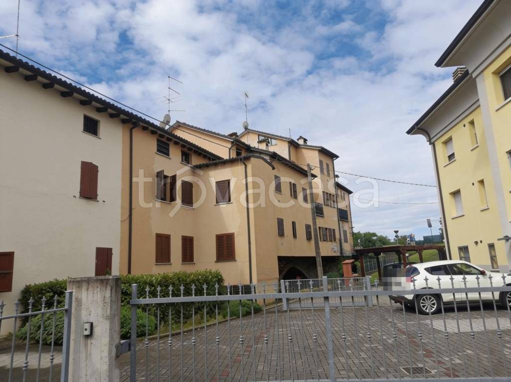 immagine annuncio 1 di 14