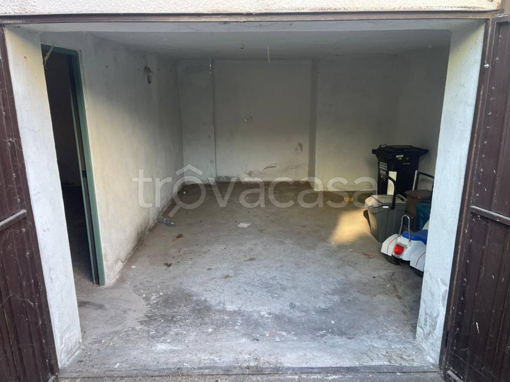 immagine annuncio 11 di 12