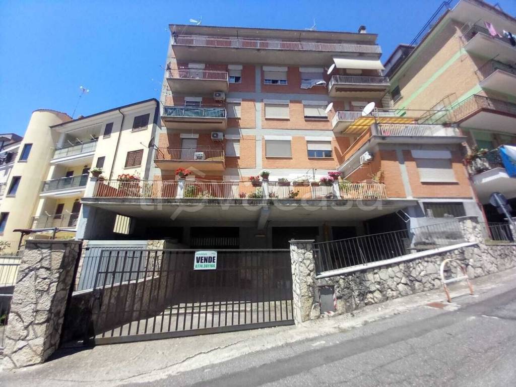 casa indipendente in vendita a San Polo dei Cavalieri
