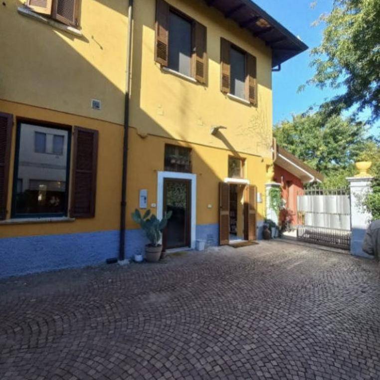 immagine annuncio 1 di 15