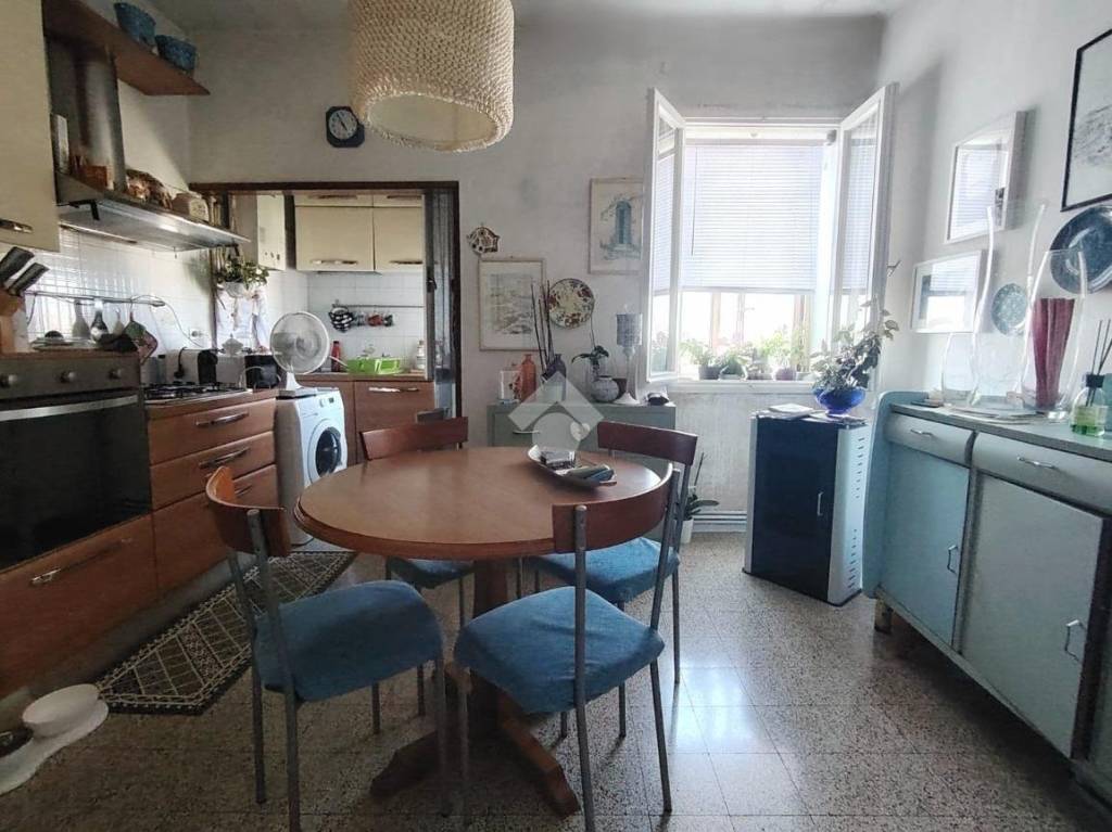 immagine annuncio 1 di 4