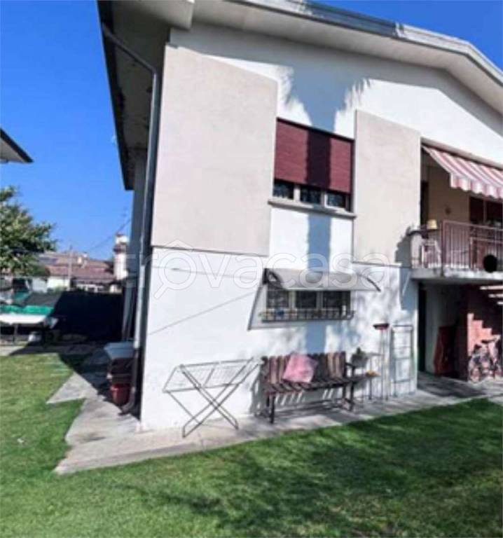 immagine annuncio 11 di 12