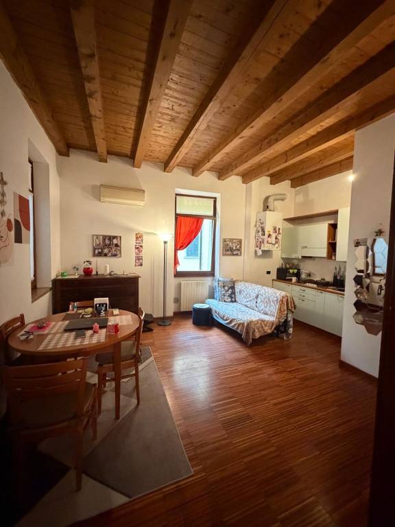 immagine annuncio 1 di 6