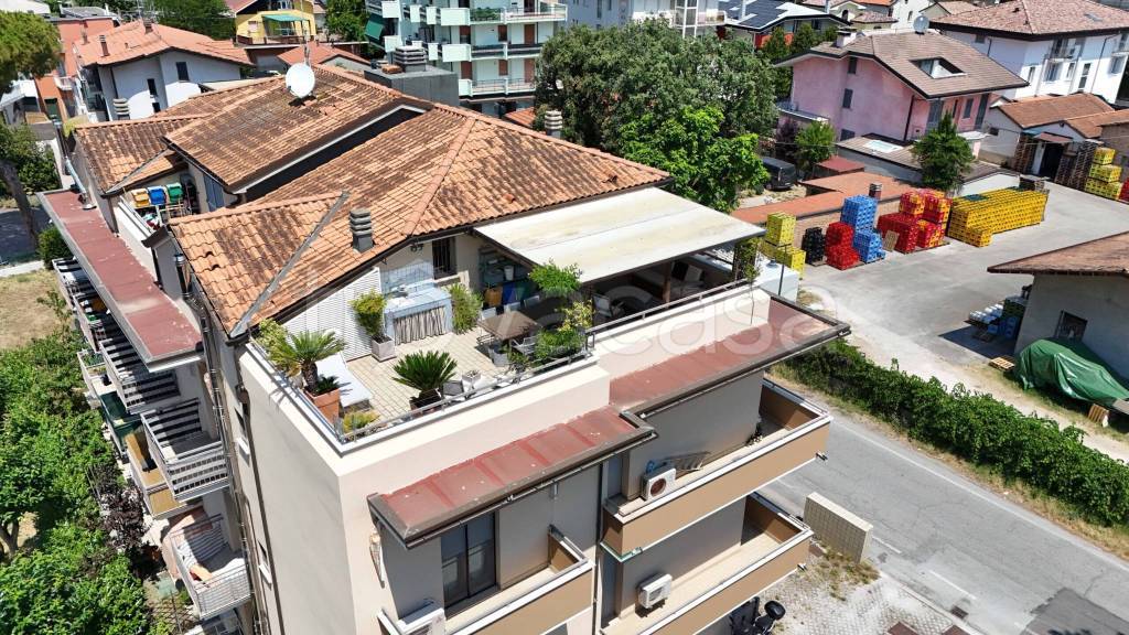 appartamento in vendita a Bellaria-Igea Marina in zona Igea Marina