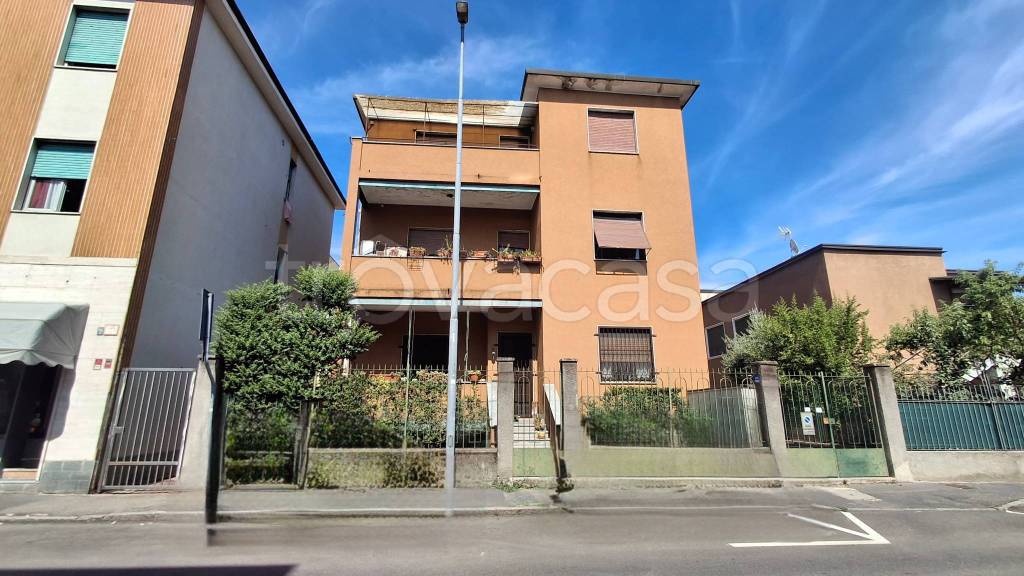 immagine annuncio 1 di 13