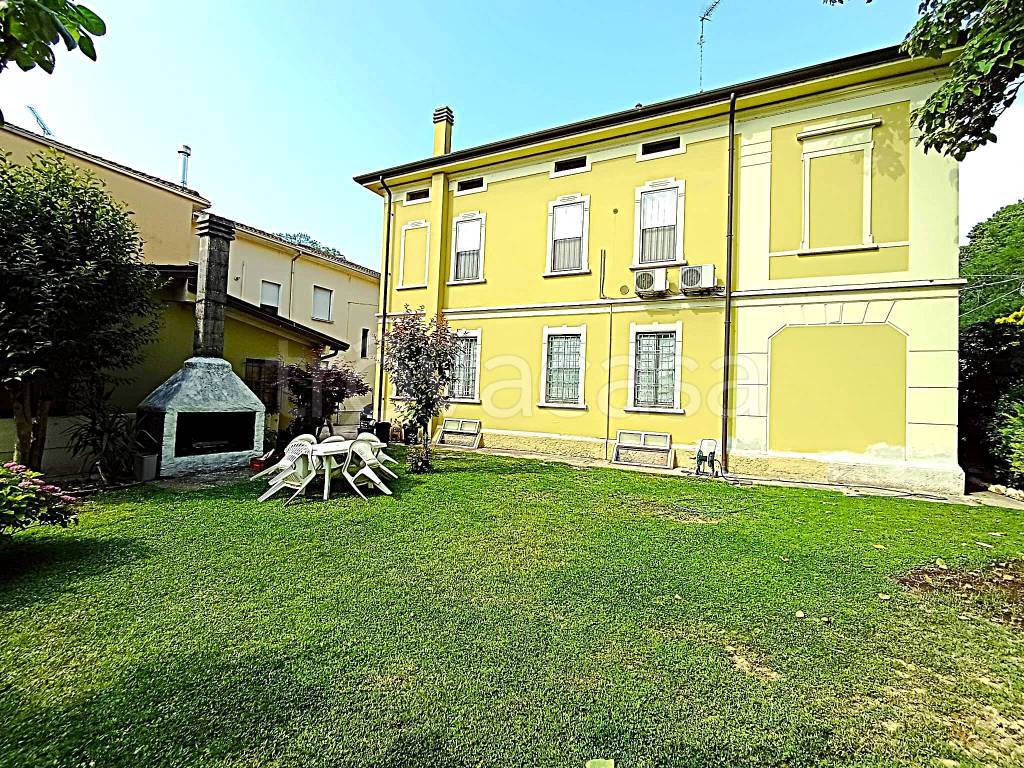 immagine annuncio 2 di 13