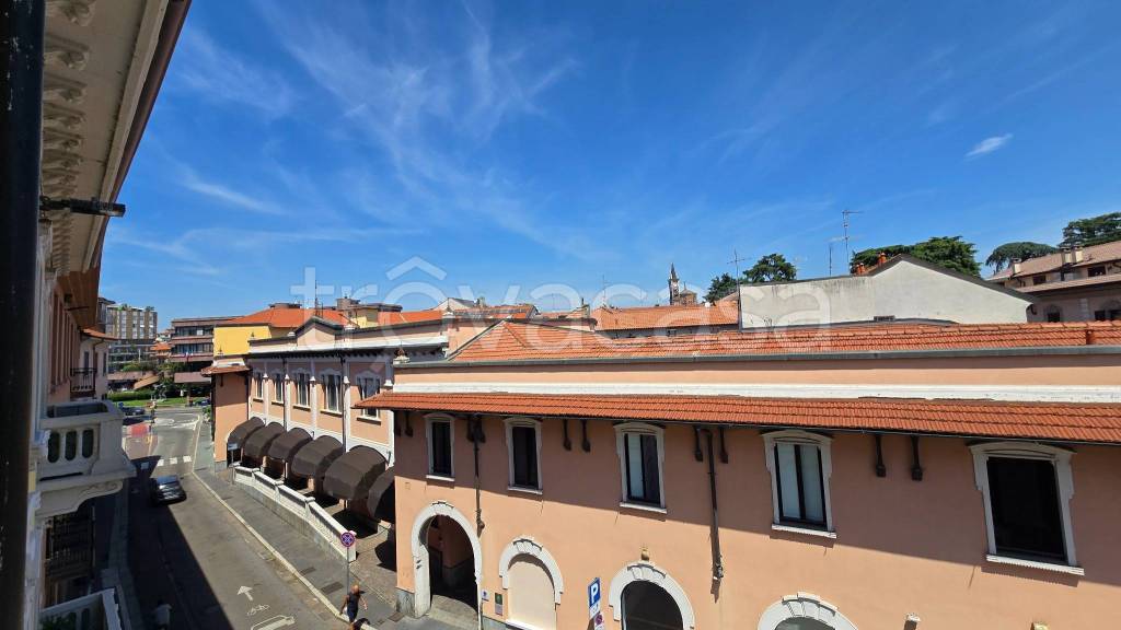 immagine annuncio 11 di 12