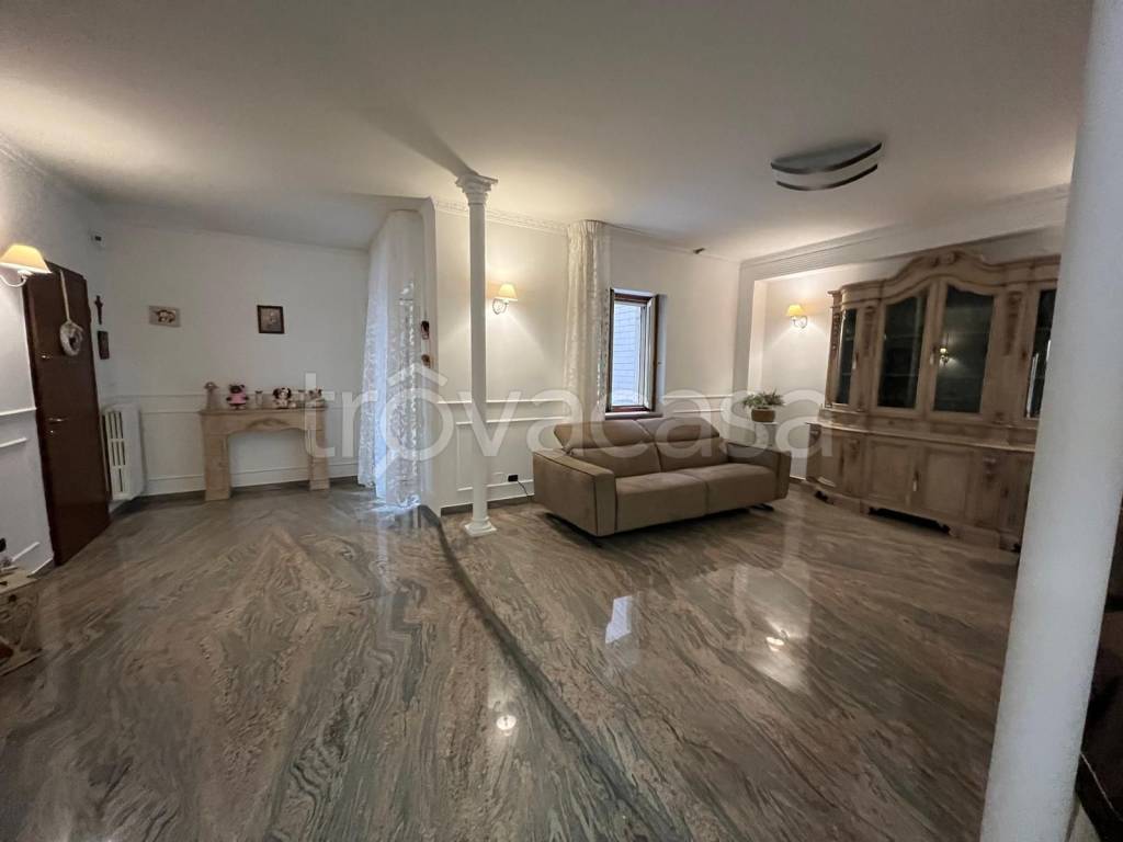 immagine annuncio 8 di 12