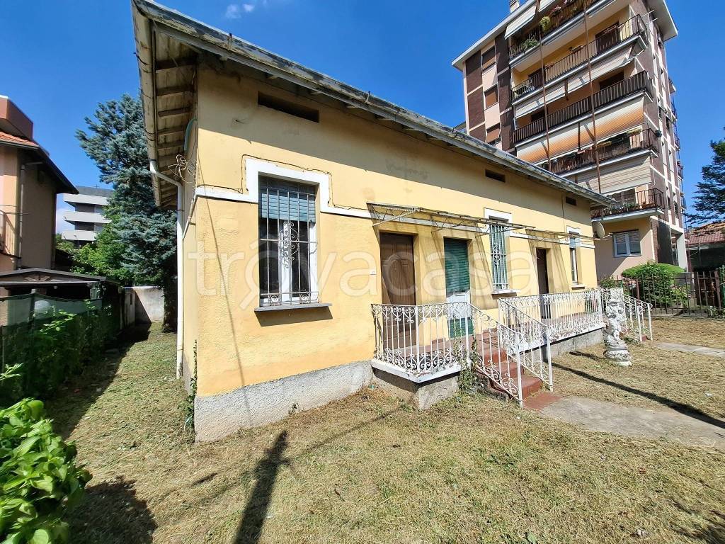 immagine annuncio 1 di 15