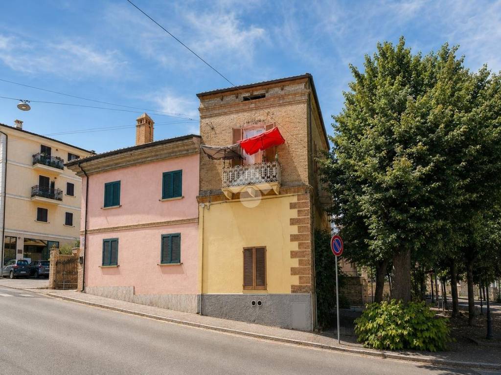 immagine annuncio 1 di 8