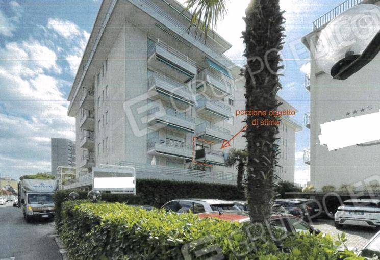 appartamento in vendita a Jesolo in zona Lido