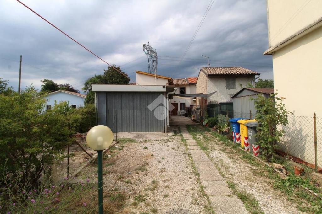 immagine annuncio 11 di 12
