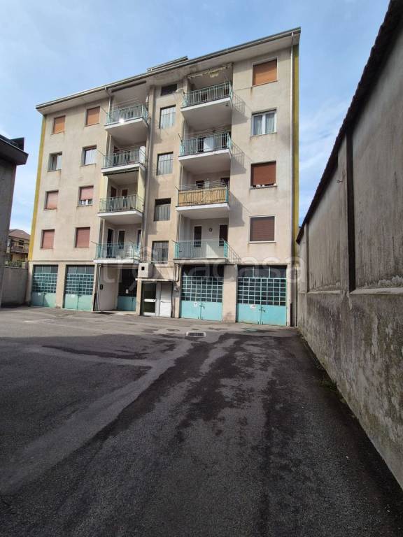 immagine annuncio 1 di 15
